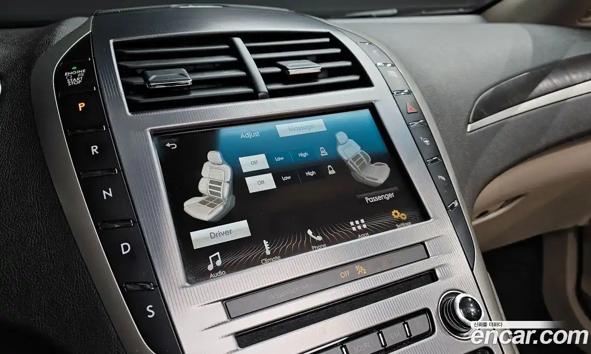 Lincoln MKZ 2017 2.0 гидро в Москве № 304225, фото 17