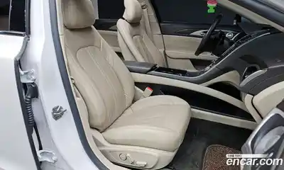 Lincoln MKZ 2017 2.0 гидро в Москве № 304225, миниатюра 10