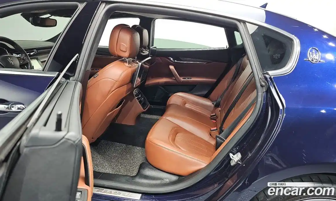 Maserati Quattroporte 2016 3.0 гидро в Москве № 304561, фото 11