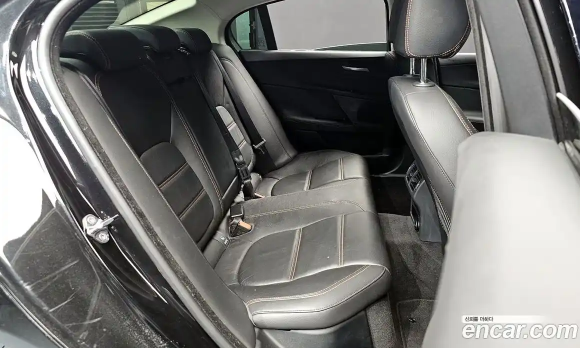 Jaguar XE 2018 2.0 гидро в Москве № 305007, фото 12
