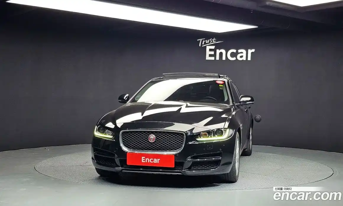 Jaguar XE 2018 2.0 гидро в Москве № 305007, фото 3