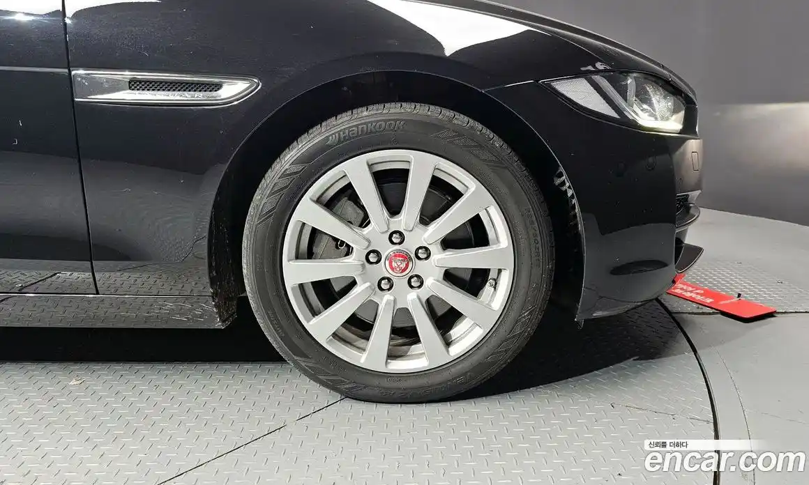 Jaguar XE 2018 2.0 гидро в Москве № 305007, фото 5