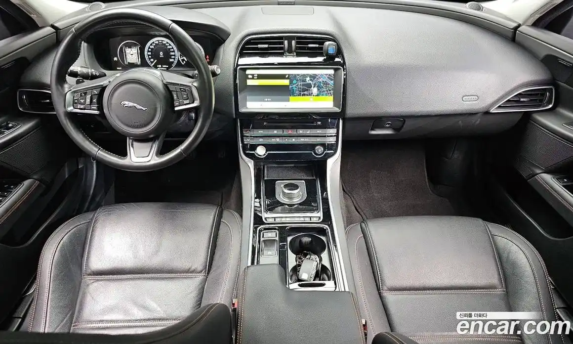 Jaguar XE 2018 2.0 гидро в Москве № 305007, фото 7