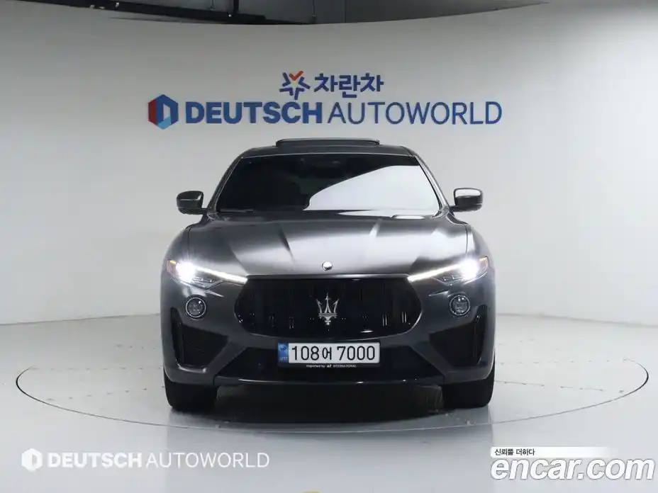 Maserati Levante 2019 3.8 гидро в Москве № 331059, фото 3