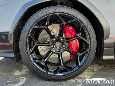 Lamborghini Urus 2023 4.0 гидро в Москве № 336538, миниатюра 5