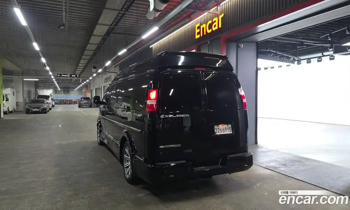Chevrolet Express Van 2019 6.0 гидро в Москве № 346609, фото 4