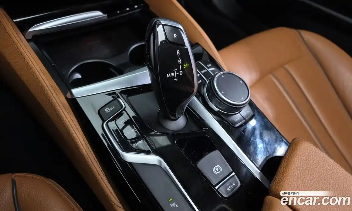 BMW 5-Series 2018 2.0 гидро в Москве № 367817, фото 9
