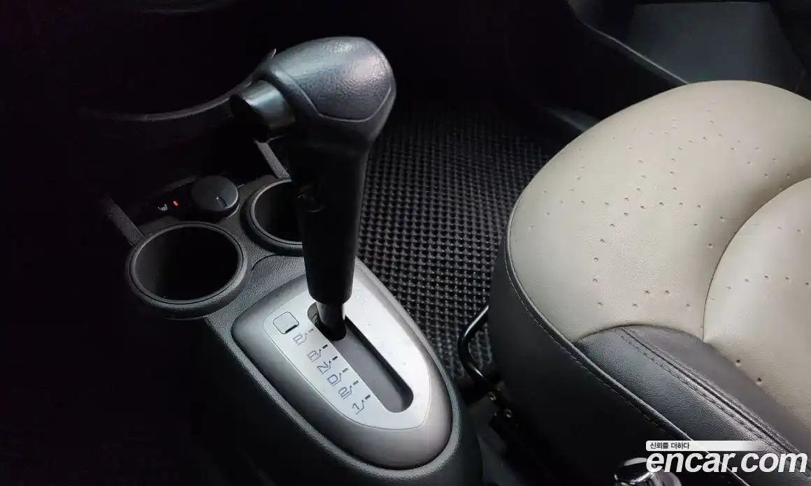 Chevrolet Spark 2011 1.0 гидро в Москве № 37443, фото 9
