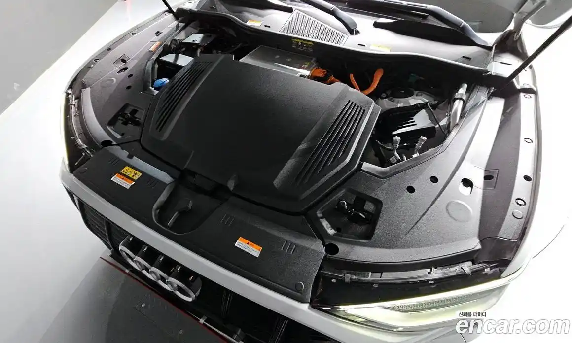 Audi e-tron 2021 0.2 гидро в Москве № 468908, фото 6
