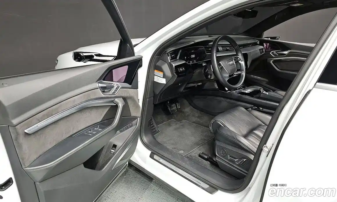 Audi e-tron 2021 0.2 гидро в Москве № 468908, фото 10
