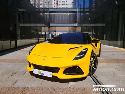 Lotus Emira, 2024
