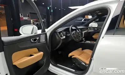 Volvo XC60 2019 2.0 гидро в Москве № 545185, миниатюра 10