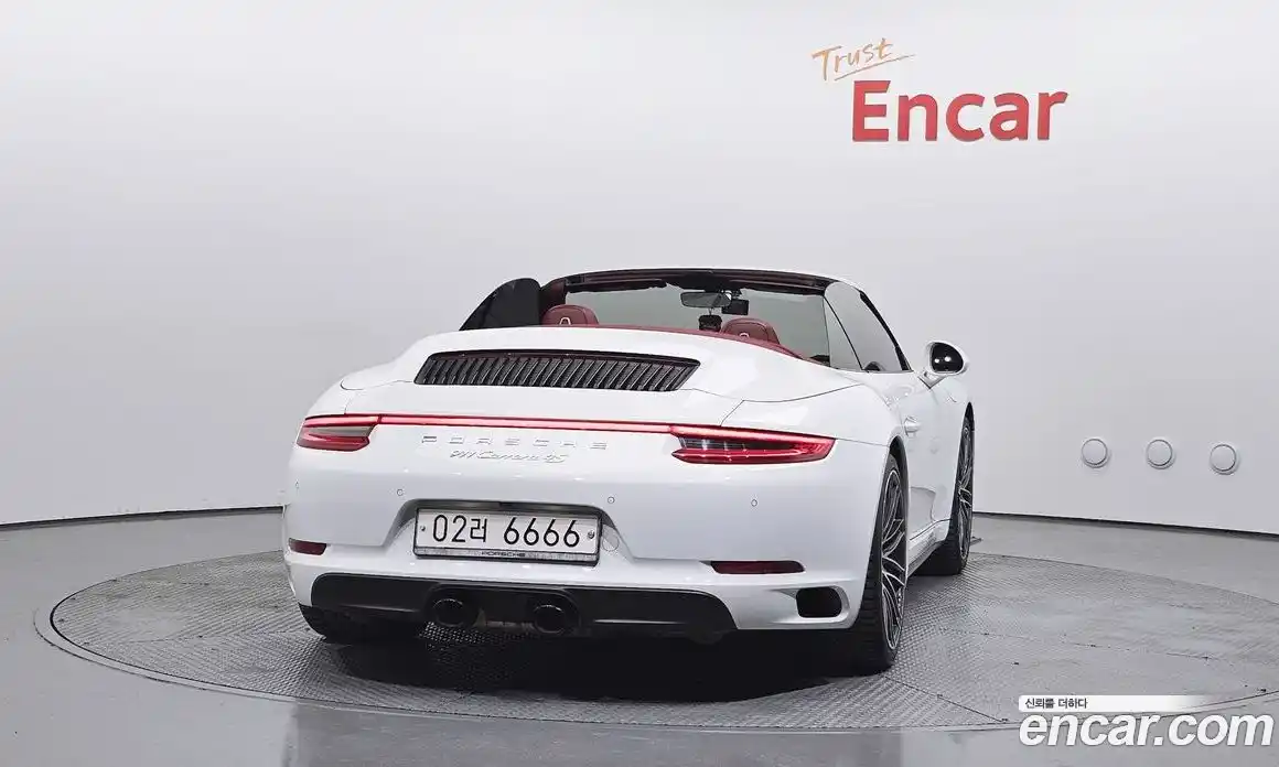 Porsche 911 2018 3.0 гидро в Москве № 545664, фото 4