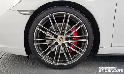Porsche 911 2018 3.0 гидро в Москве № 545664, миниатюра 5