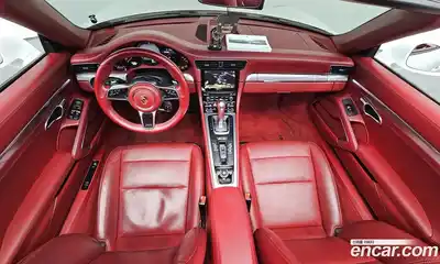 Porsche 911 2018 3.0 гидро в Москве № 545664, миниатюра 7