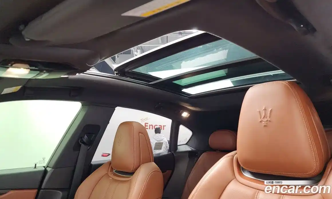 Maserati Levante 2017 3.0 гидро в Москве № 547668, фото 19