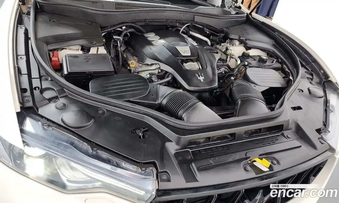 Maserati Levante 2017 3.0 гидро в Москве № 547668, фото 6