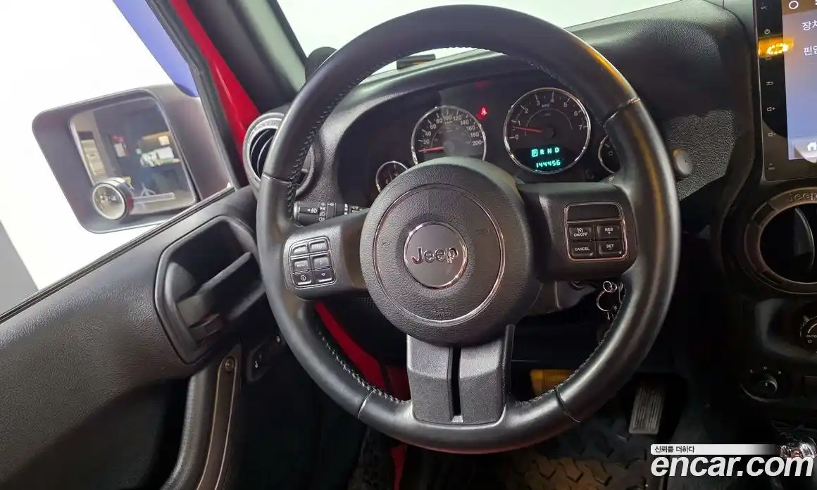 Jeep Wrangler 2014 3.6 гидро в Москве № 609775, фото 13