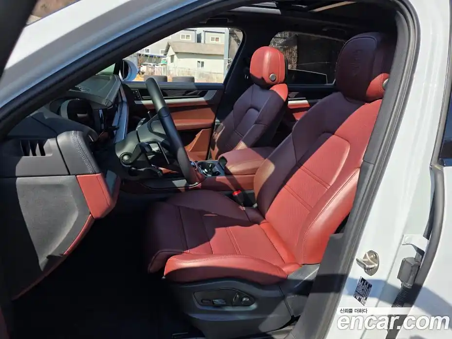 Porsche Cayenne 2025 3.0 гидро в Москве № 626616, фото 10