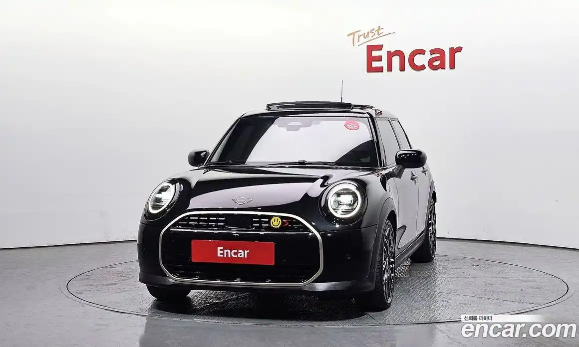 Mini Cooper 2024 2.0 гидро в Москве № 627692, фото 3