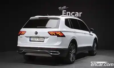 Volkswagen Tiguan, 2022