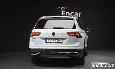 Volkswagen Tiguan 2022 2.0 гидро в Москве № 629050, миниатюра 3