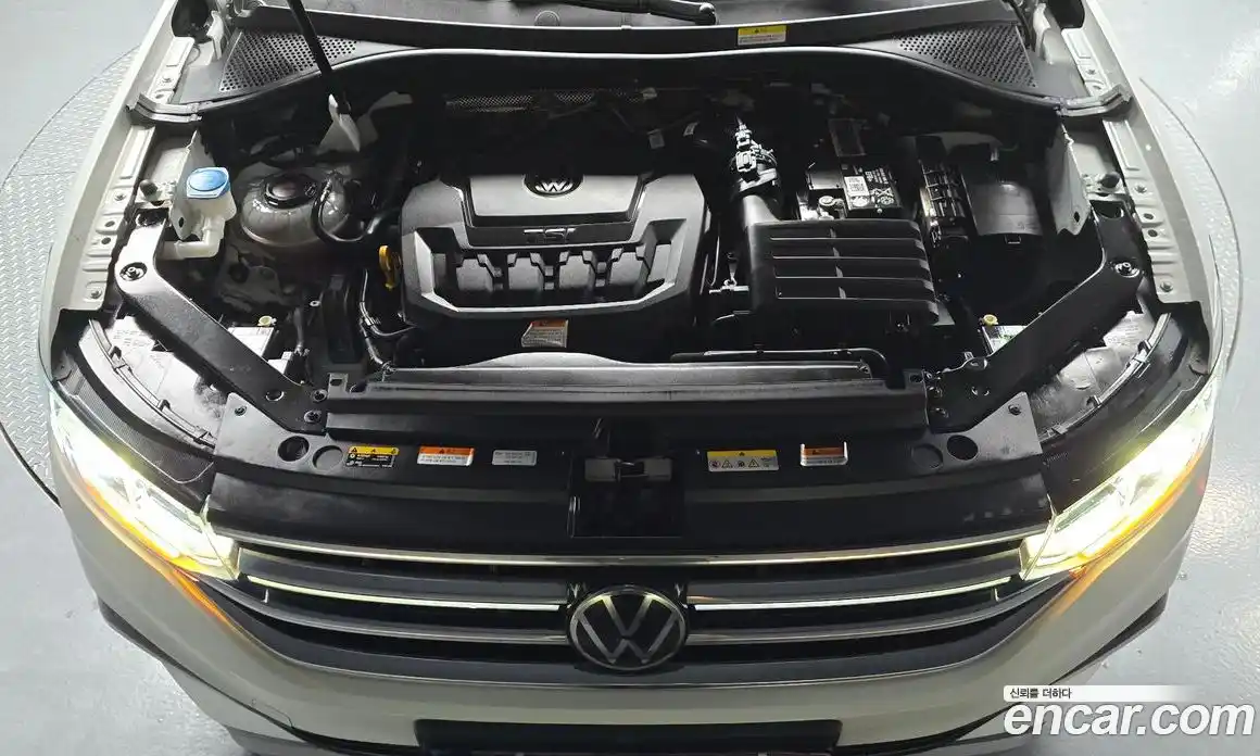 Volkswagen Tiguan 2022 2.0 гидро в Москве № 629050, фото 5