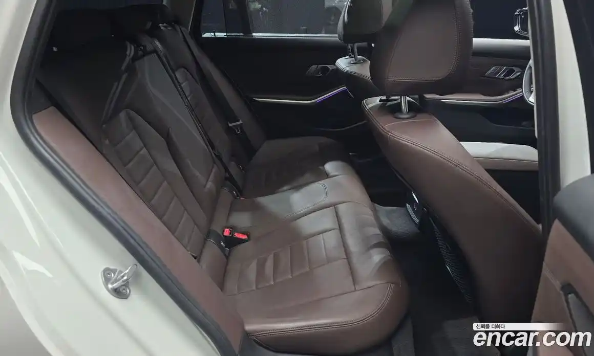 BMW 3-Series 2021 2.0 гидро, фото 12