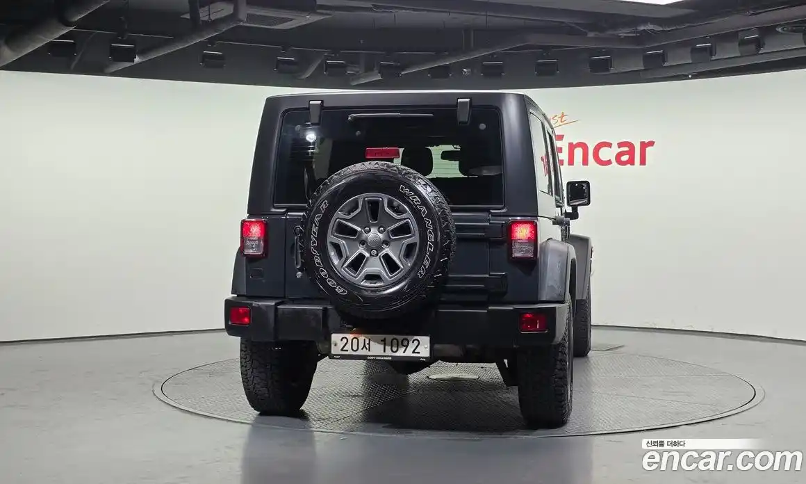 Jeep Wrangler 2016 3.6 гидро в Москве № 725348, фото 4