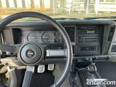 Jeep Cherokee 1993 2.5 механика в Москве № 725360, миниатюра 9