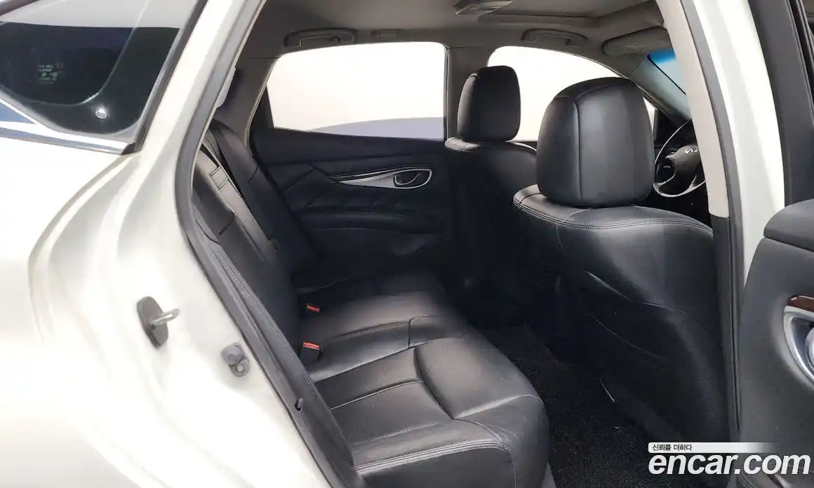 Infiniti Q70 2014 3.0 гидро в Москве № 746841, фото 12