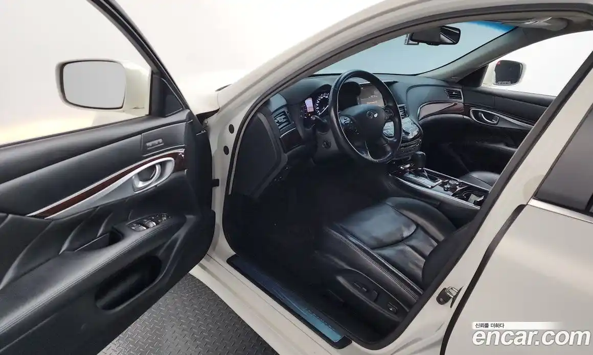Infiniti Q70 2014 3.0 гидро в Москве № 746841, фото 10