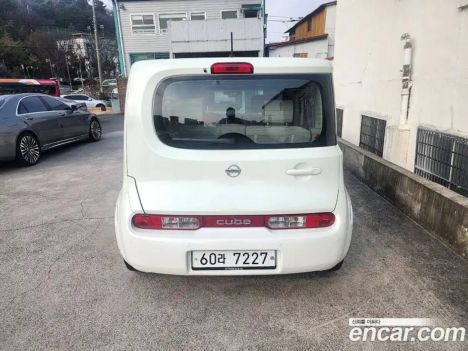 Nissan Cube 2011 1.8 гидро в Москве № 747305, фото 5
