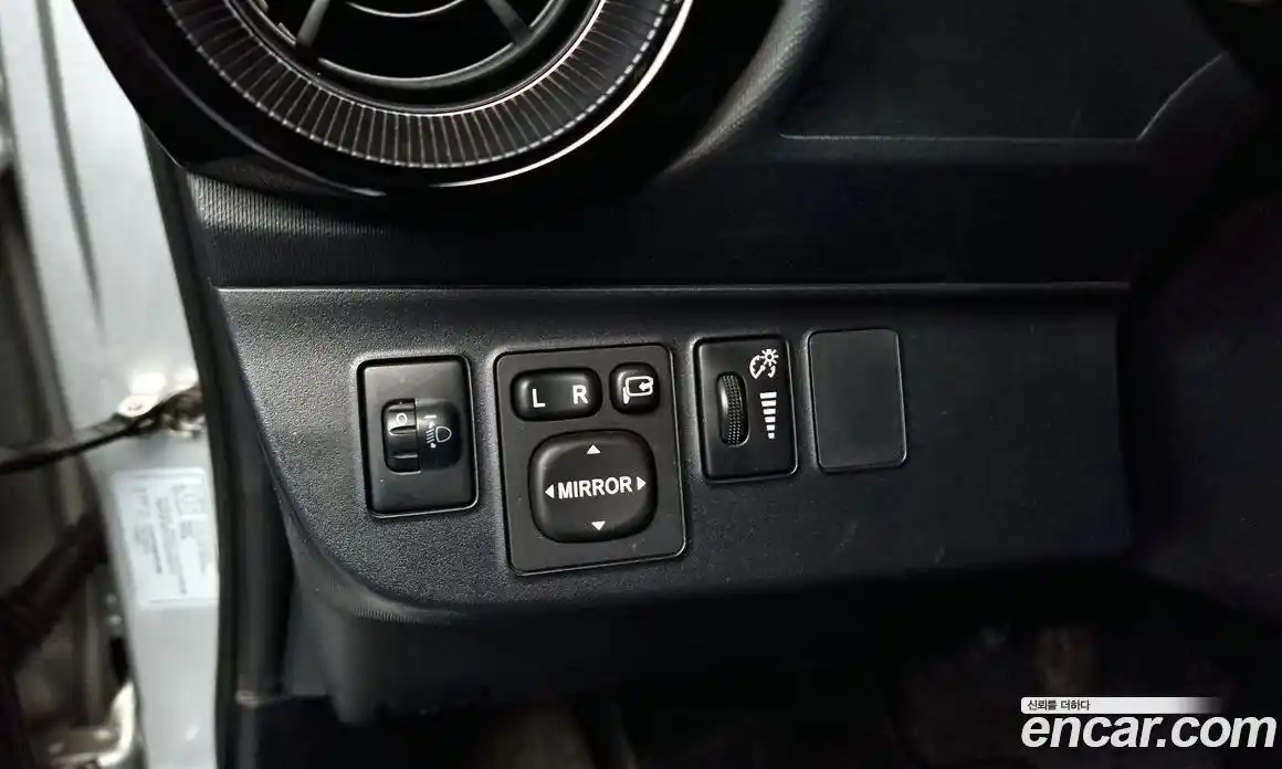 Toyota Prius 2018 1.5 гидро в Москве № 750306, фото 16