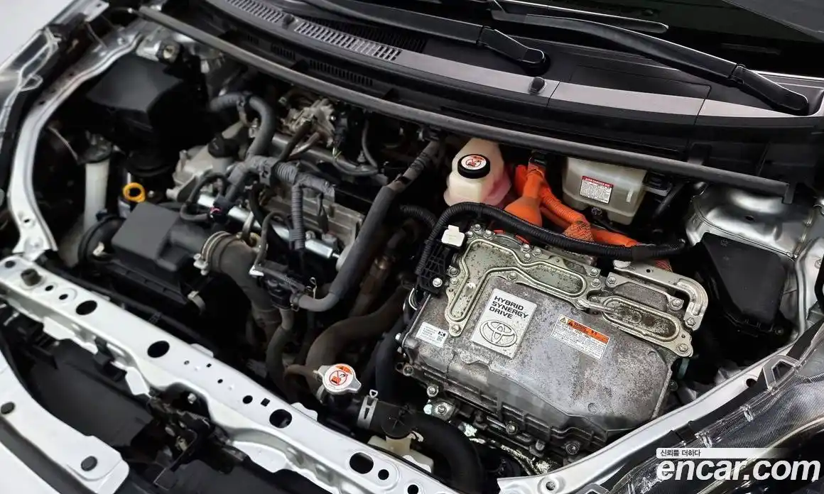 Toyota Prius 2018 1.5 гидро в Москве № 750306, фото 6
