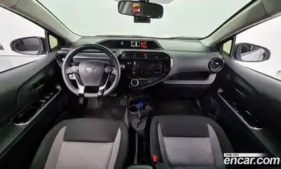 Toyota Prius 2018 1.5 гидро в Москве № 750306, миниатюра 7