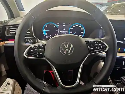 Volkswagen Touareg 2024 3.0 гидро в Москве № 767244, миниатюра 11