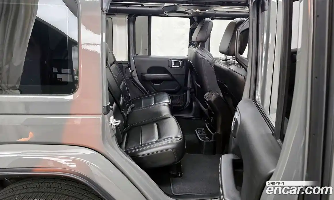 Jeep Wrangler 2021 2.0 гидро в Москве № 767356, фото 12