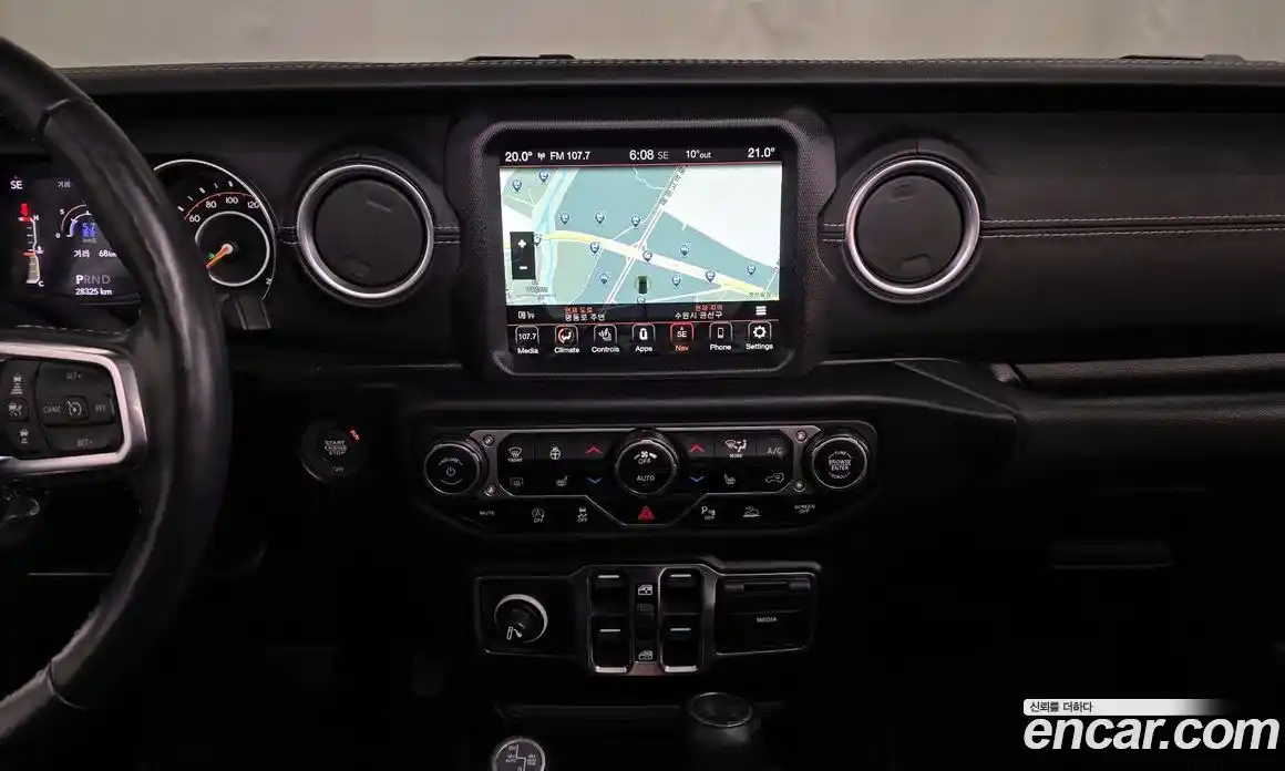 Jeep Wrangler 2021 2.0 гидро в Москве № 767356, фото 14
