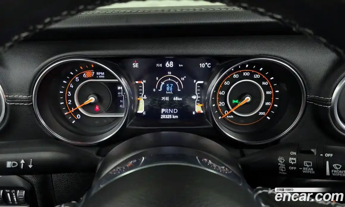 Jeep Wrangler 2021 2.0 гидро в Москве № 767356, фото 8