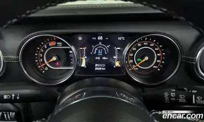 Jeep Wrangler 2021 2.0 гидро в Москве № 767356, миниатюра 8