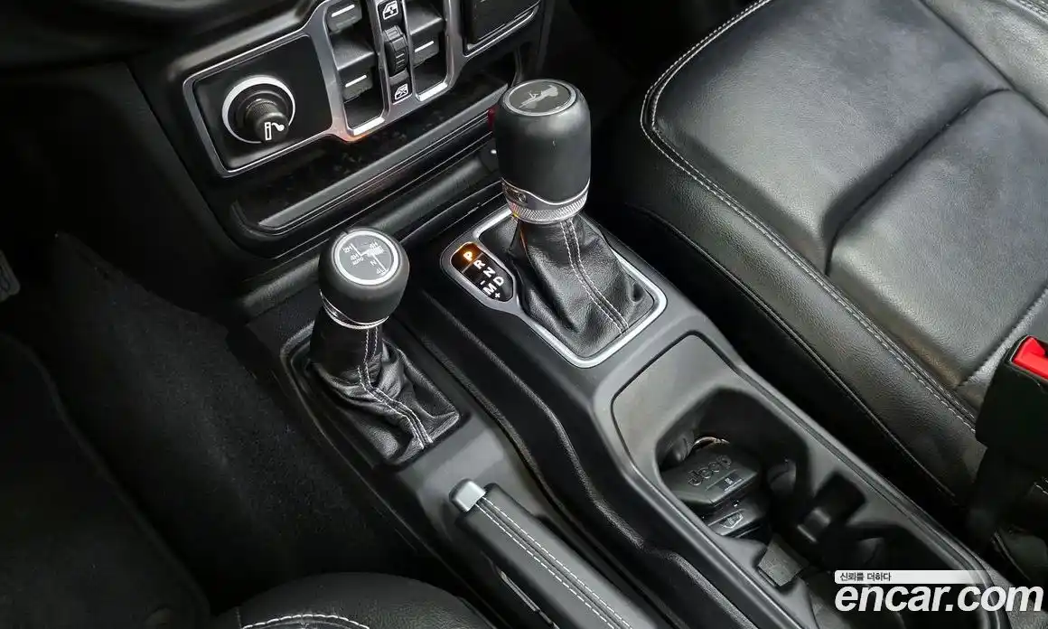 Jeep Wrangler 2021 2.0 гидро в Москве № 767356, фото 9