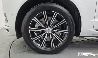 Volvo XC60 2021 2.0 гидро в Москве № 801882, миниатюра 5