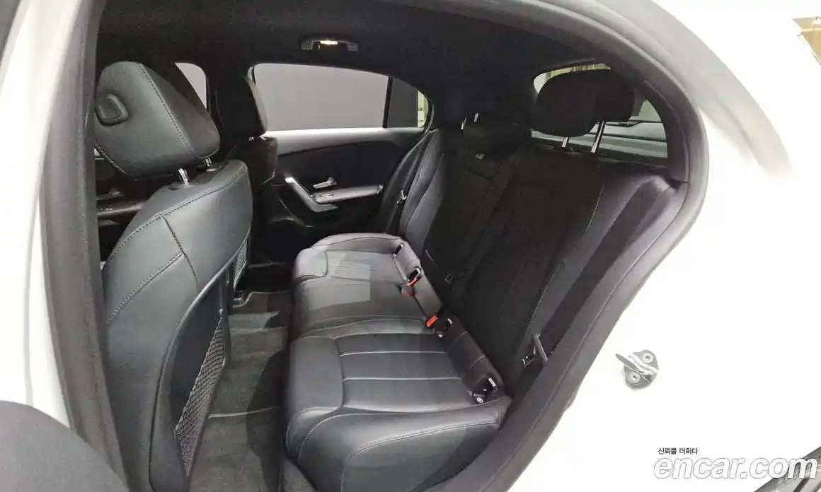 Mercedes-Benz A-Class 2022 2.0 гидро в Москве № 821883, фото 13