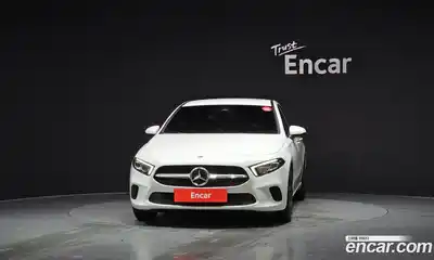 Mercedes-Benz A-Class 2022 2.0 гидро в Москве № 821883, миниатюра 3