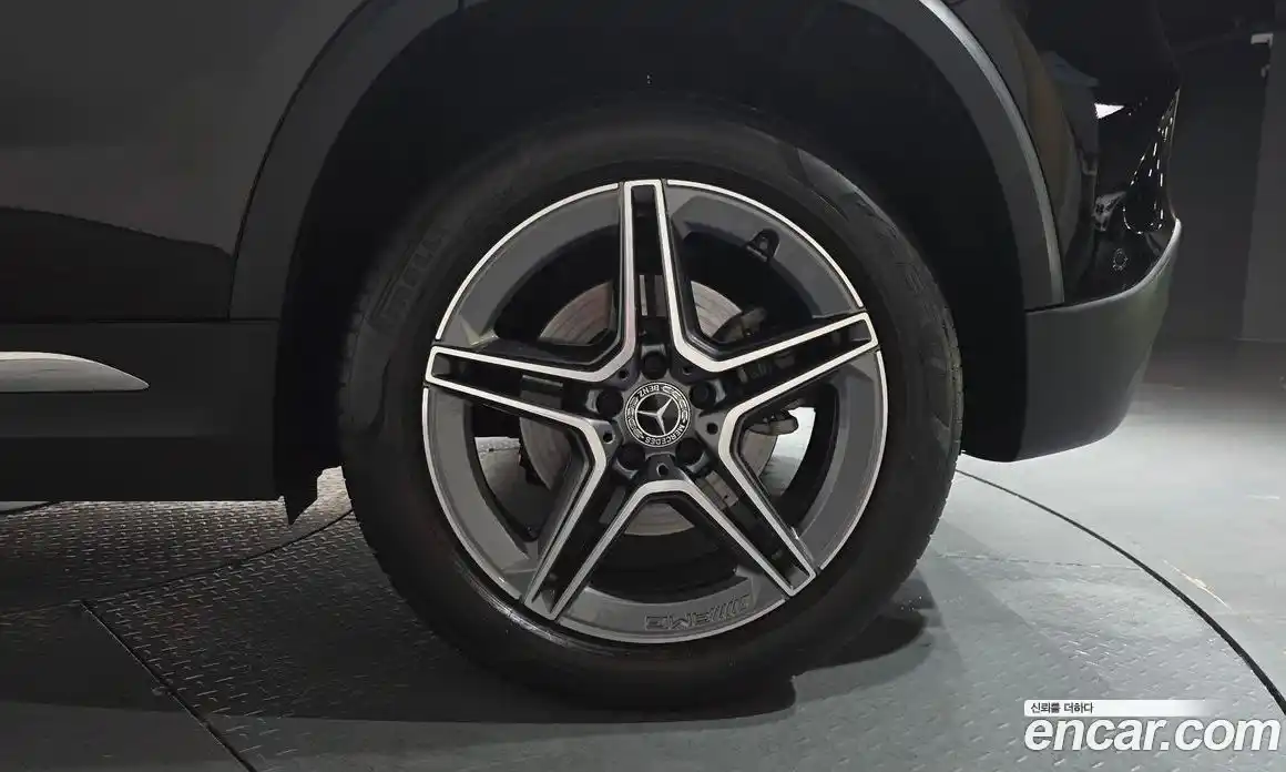 Mercedes-Benz GLA-Class 2023 2.0 гидро в Москве, фото 4