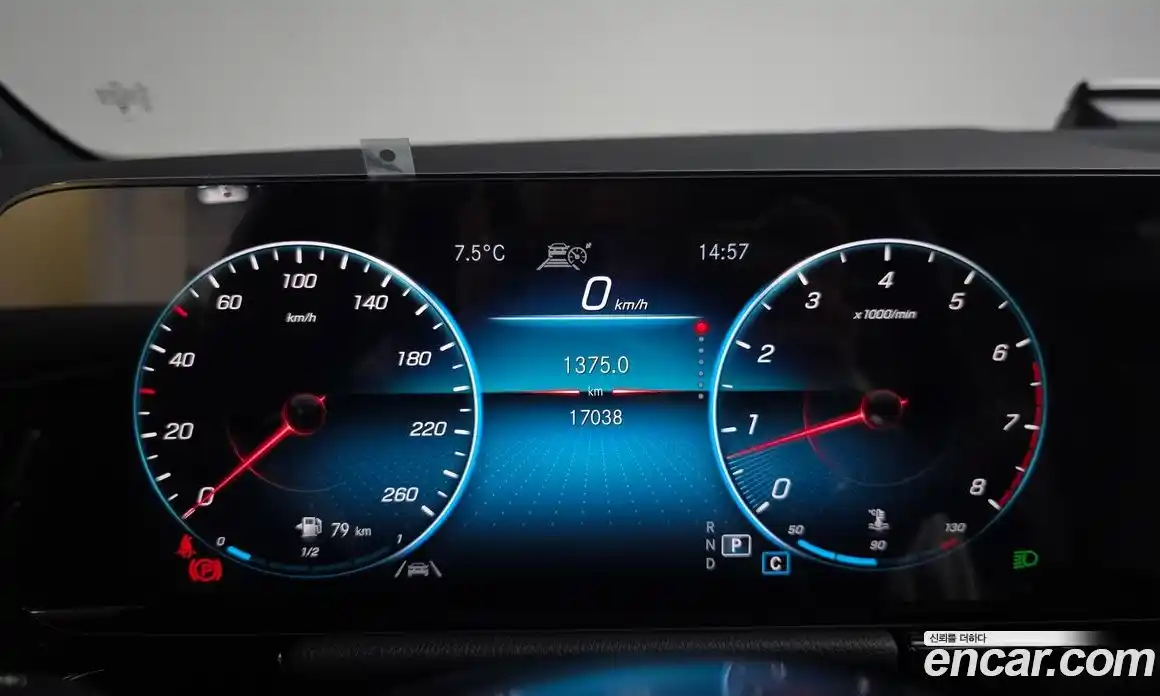 Mercedes-Benz GLA-Class 2023 2.0 гидро в Москве, фото 7