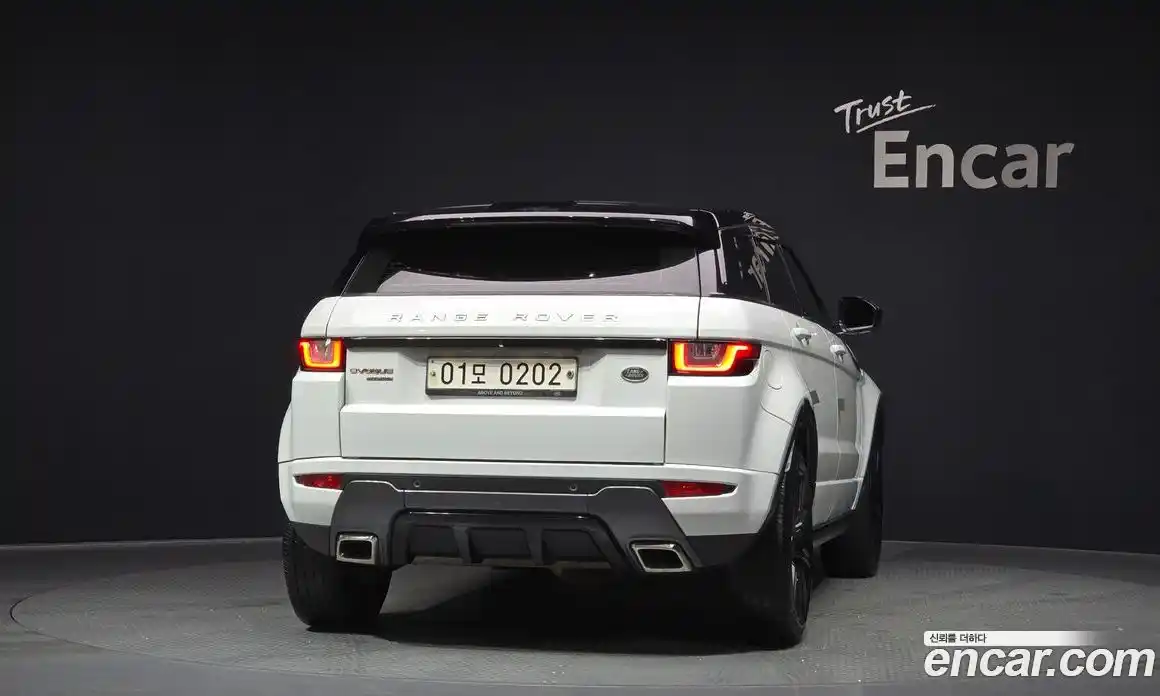 Land Rover Range-Rover Evoque 2016 2.0 гидро в Москве № 824815, фото 4