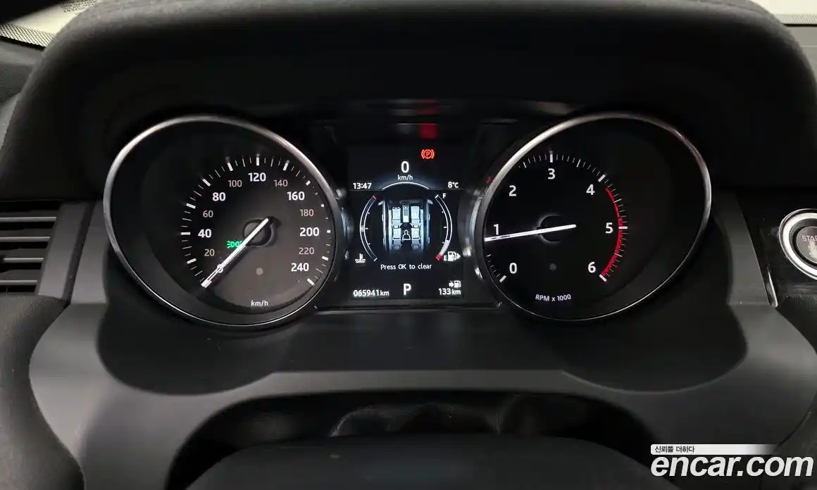 Land Rover Range-Rover Evoque 2016 2.0 гидро в Москве № 824815, фото 8