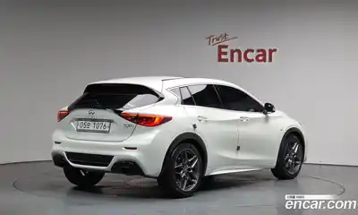 Infiniti Q30, 2017